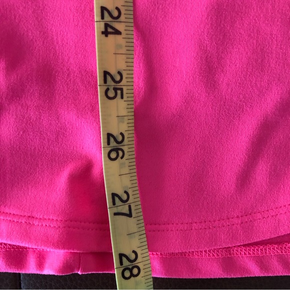 Women’s Pink Under Armour 1/2 Zip Pullover Athletic Top - Picture 8 of 9